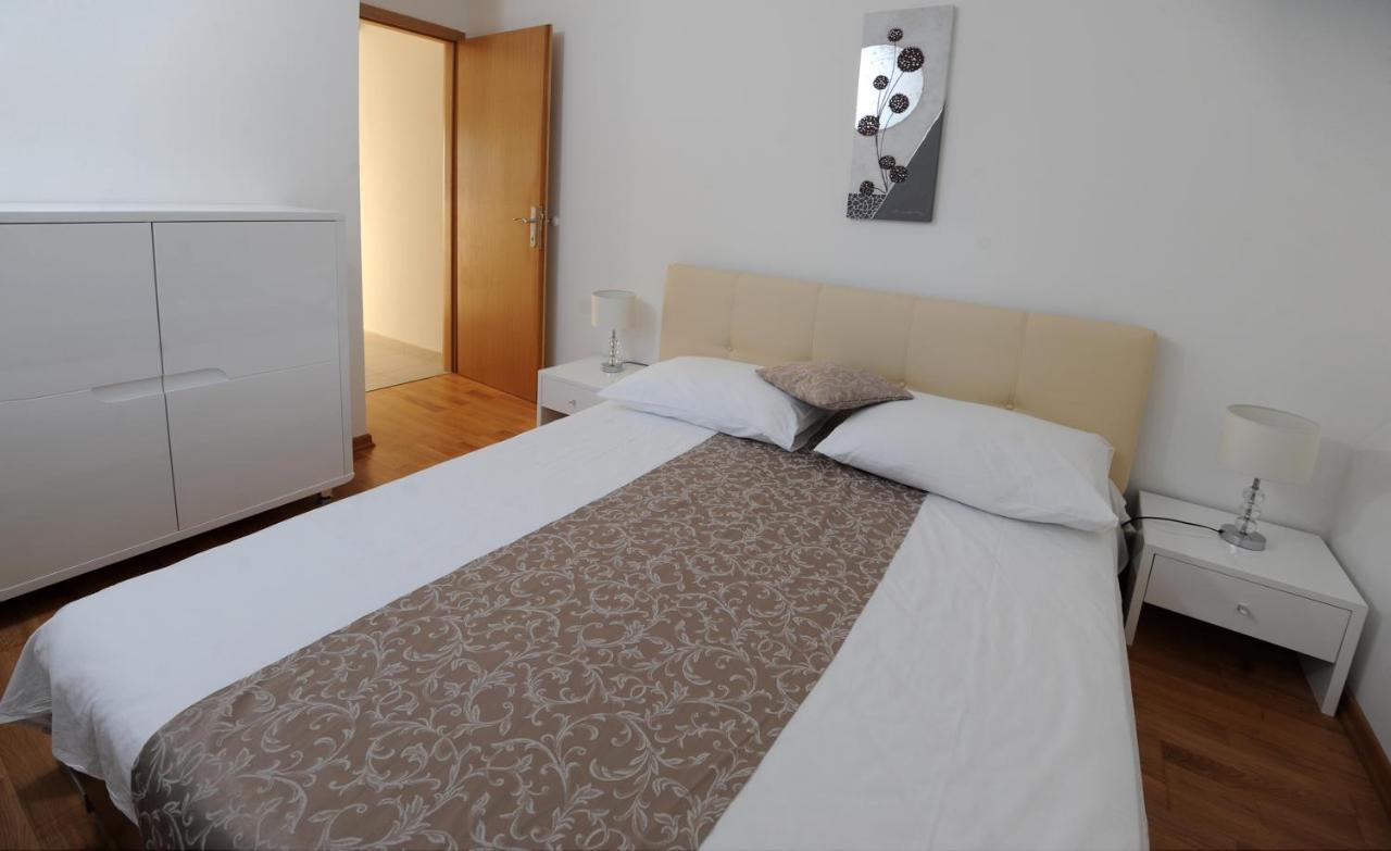 Luxury Apartments Andrea Marusici  ภายนอก รูปภาพ