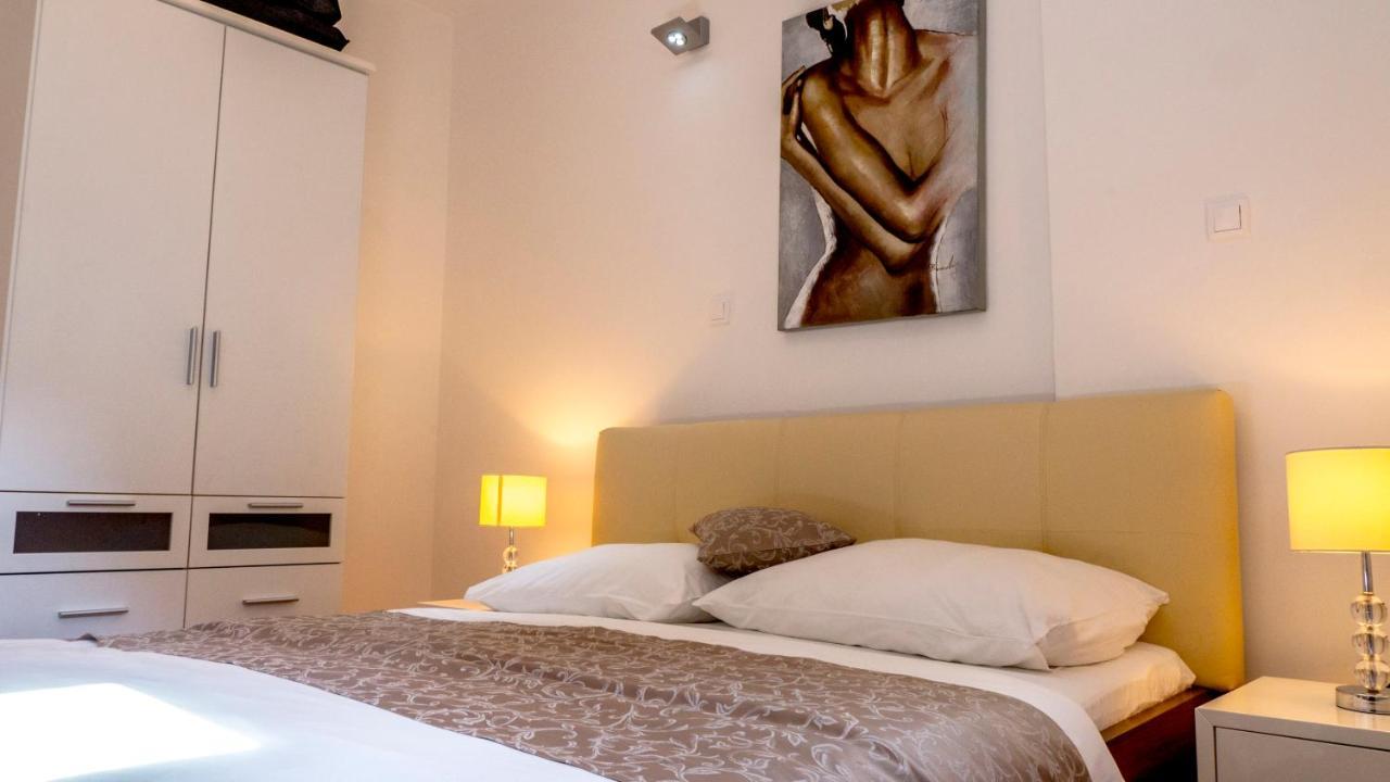Luxury Apartments Andrea Marusici  ภายนอก รูปภาพ