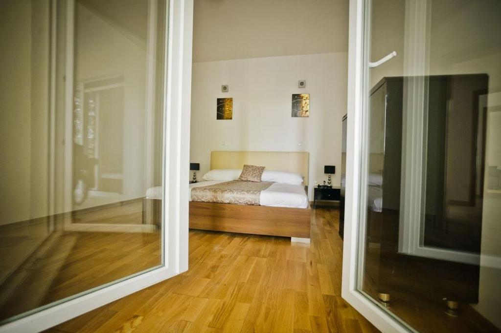 Luxury Apartments Andrea Marusici  ภายนอก รูปภาพ