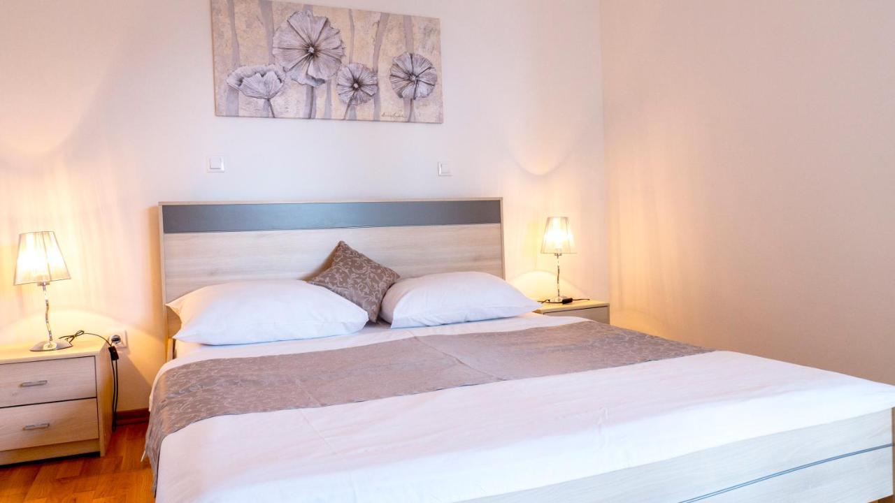 Luxury Apartments Andrea Marusici  ภายนอก รูปภาพ